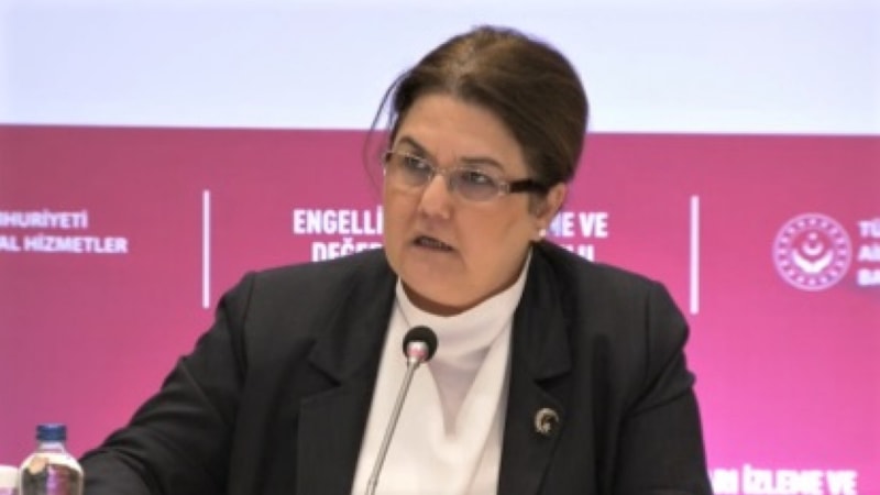 Derya Yanık: Engelliler hakkında kanun alanında bir çığır açtık