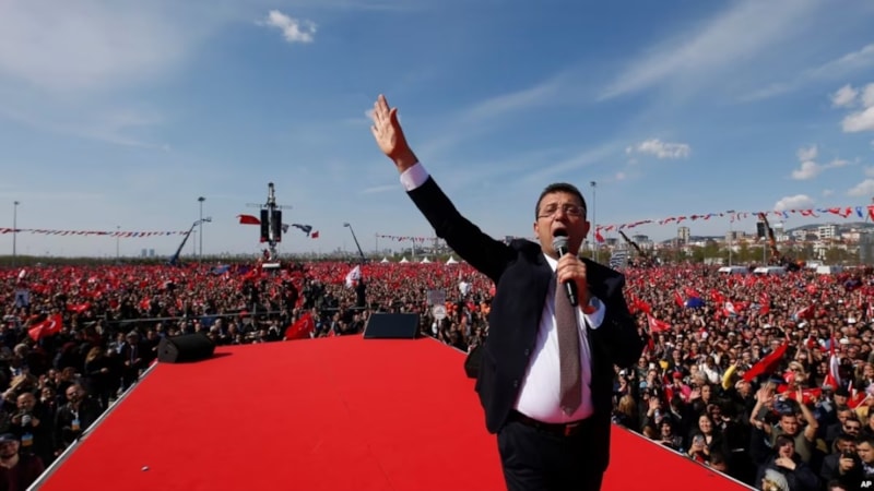 Ekrem İmamoğlu yıllık izne ayrıldı