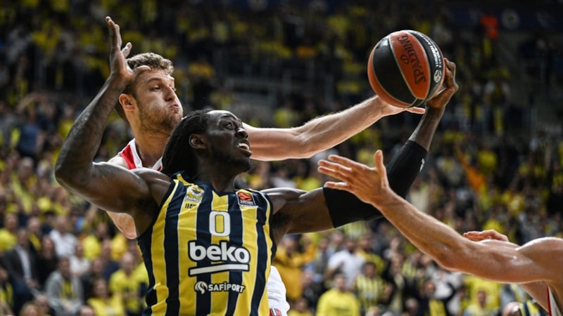 Fenerbahçe, Olympiakos'u yenerek Final Four şansını son maça taşıdı