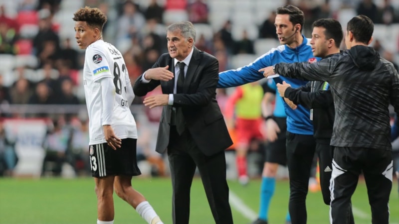 Şenol Güneş: Hep geriden geliyoruz