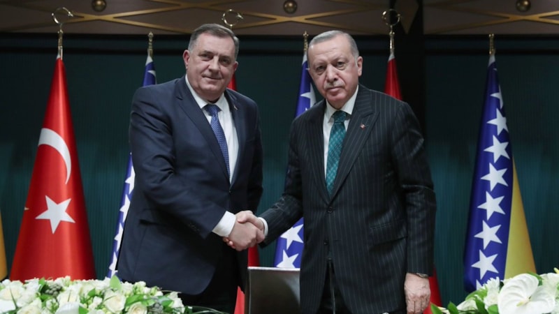 Cumhurbaşkanı Erdoğan'a bir destek de Sırp lider Dodik'ten geldi