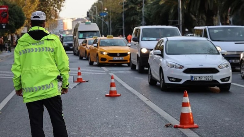 Ankara'da bazı yollar miting nedeniyle trafiğe kapatılacak