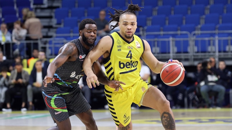 Fenerbahçe, erteleme maçında Aliağa Petkimspor'u mağlup etti