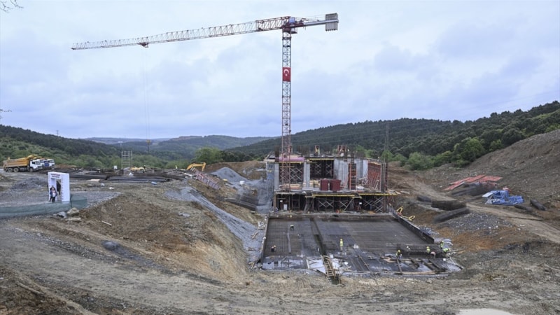 Galatasaray Spor Kulübü Kemerburgaz Metin Oktay Tesisleri'nin temeli atıldı