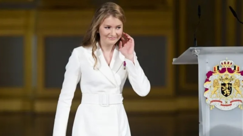 Belçika Veliaht Prensesi Elisabeth orduda askeri eğitim alacak