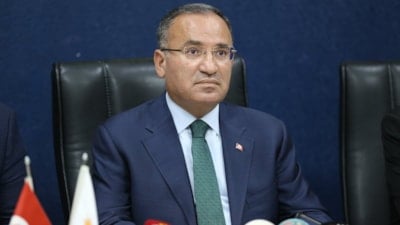 Bekir Bozdağ: Kılıçdaroğlu 'hesap uzmanıyım' diyor, daha kendi menfaatini hesap edemiyor