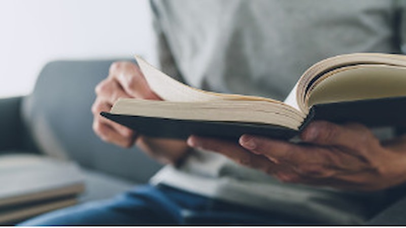 22 Mayıs Pazartesi: Raflardaki yerini alan yeni kitaplar