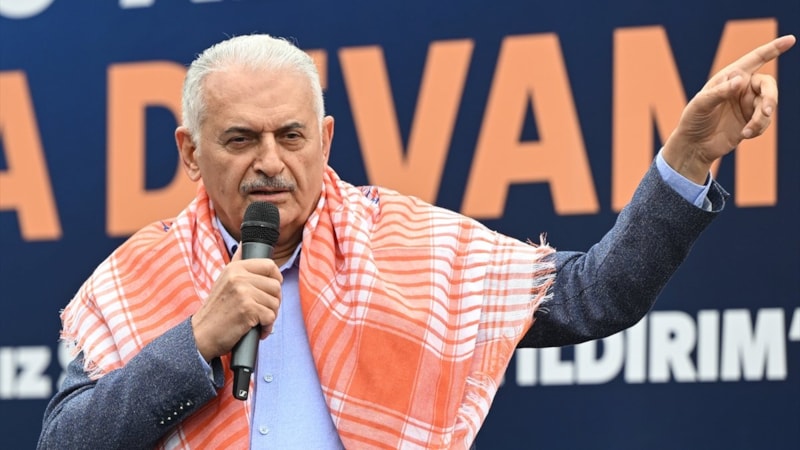 Binali Yıldırım:  İzmir Marşı'yla girdiler, 14 Mayıs'tan sonra mehtere döndüler