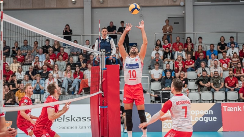 A Milli Takım, Danimarka'yı set vermeden yendi