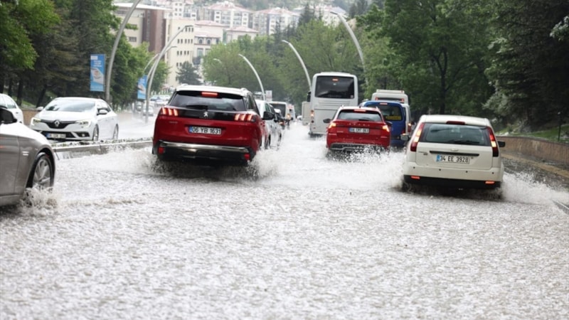 Meteoroloji'den Ankara ve İzmir dahil 28 şehir için sarı kodlu uyarı