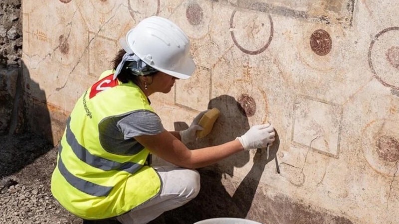 Pompei Antik Kenti'nde Vezüv'deki büyük patlamada ölen kişilere ait kalıntılar bulundu