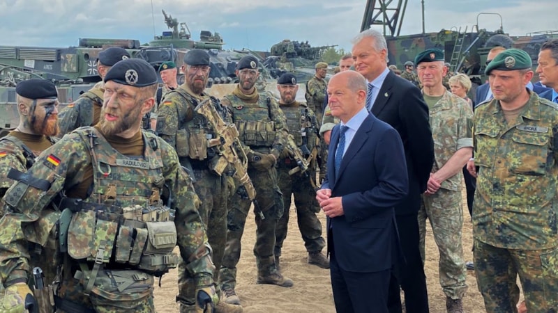 Almanya, asker sayısını 203 bine çıkarmayı hedefliyor