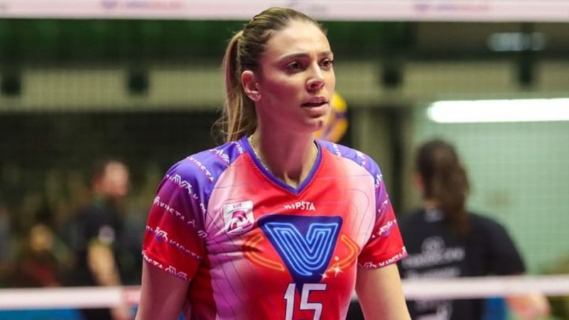 Eczacıbaşı, Jovana Stevanovic'i transfer etti
