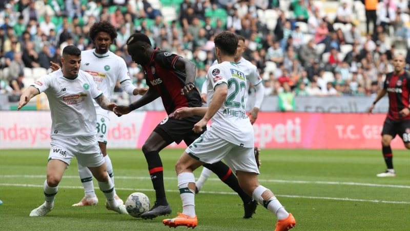 Konyaspor-Fatih Karagümrük maçında kazanan yok