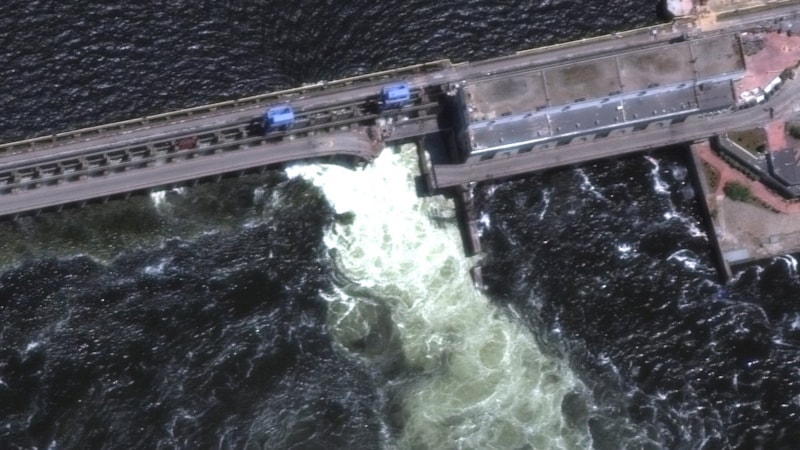 Ukrayna’da vurulan baraj, çevre sorunlarına neden oldu