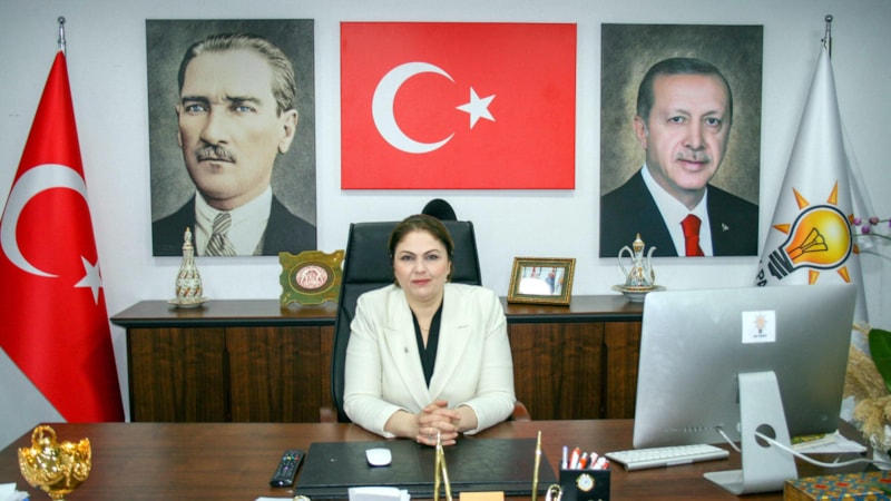 AK Parti Edirne İl Başkanı Belgin İba kazada yaralandı