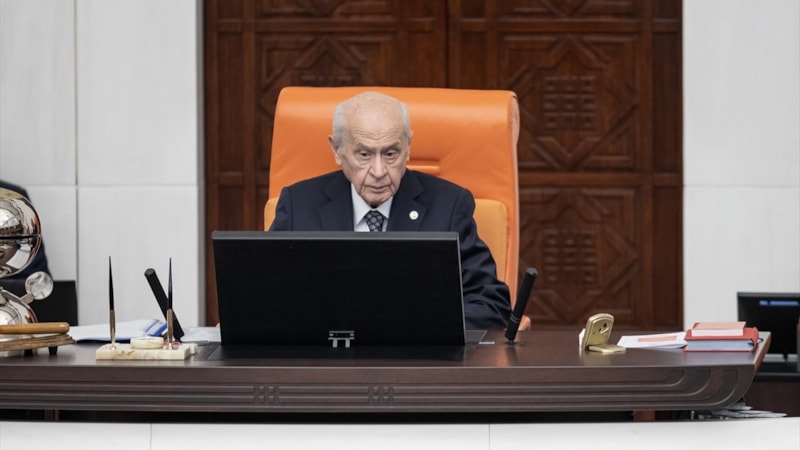 TBMM'de yeni başkan seçimi: İlk iki turda yeterli çoğunluk sağlanamadı