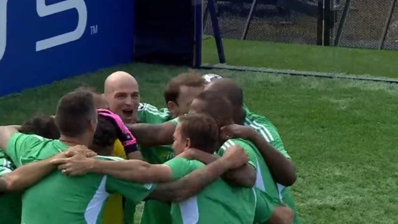 Efsane Şampiyonlar Turnuvası'nı Cafu'nun takımı kazandı