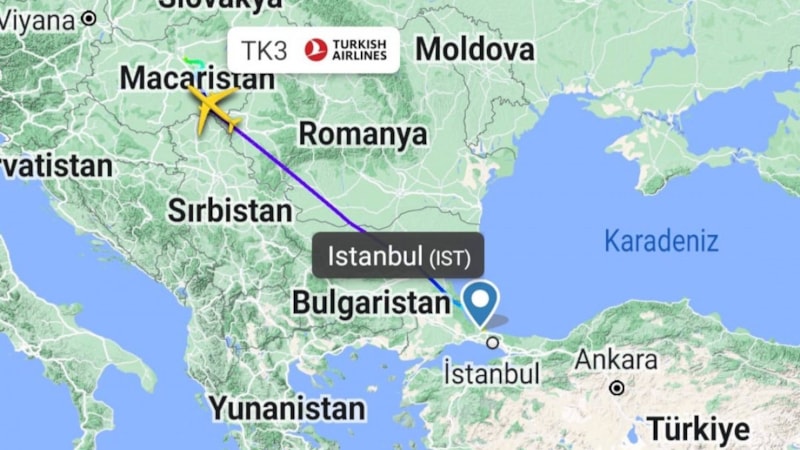 İstanbul'da uçakta fenalaşan 11 yaşındaki ABD'li çocuk hayatını kaybetti