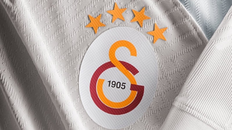 Galatasaray'ın deplasman forması belli oldu! Fiyatı dudak uçuklatıyor