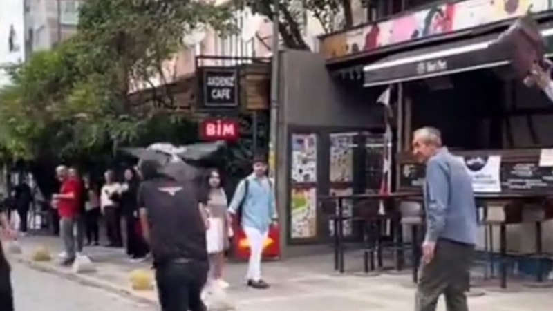 İstanbul'da karga çetesi Kadıköylülere zor anlar yaşattı