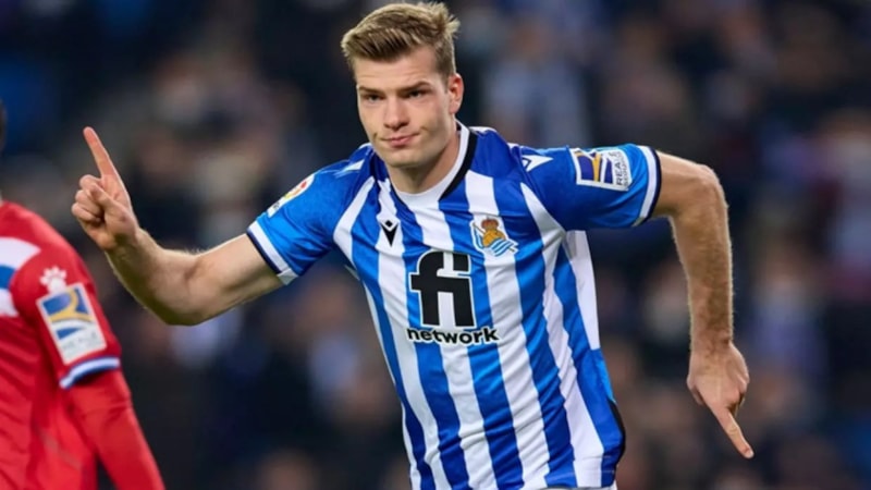 Real Sociedad, Sörloth'tan vazgeçmiyor