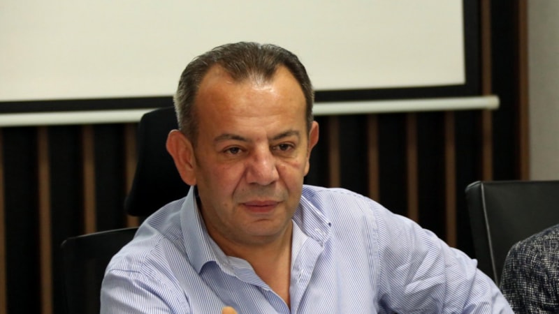 Cumhurbaşkanı Erdoğan'dan Tanju Özcan'a: Devlet adamları heykelleri ile değil hizmetleri ile anılır