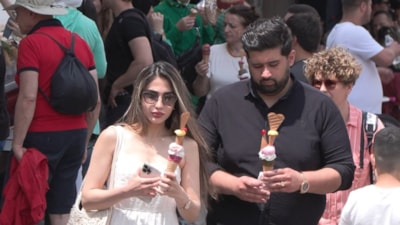 Büyükada'da hafta sonu yoğunluğu