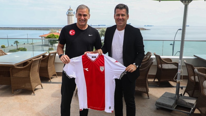 Samsunspor Teknik Direktörü Hüseyin Eroğlu, Stefan Kuntz'u ziyaret etti