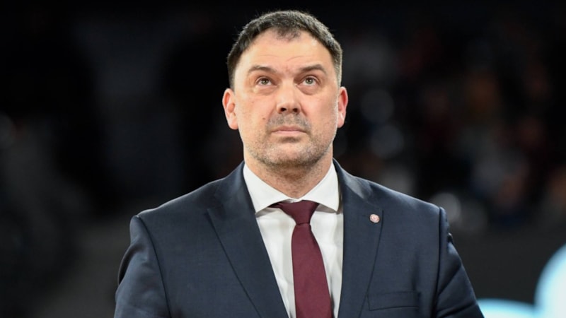 Türk Telekom'un yeni başantrenörü Nenad Canak oldu