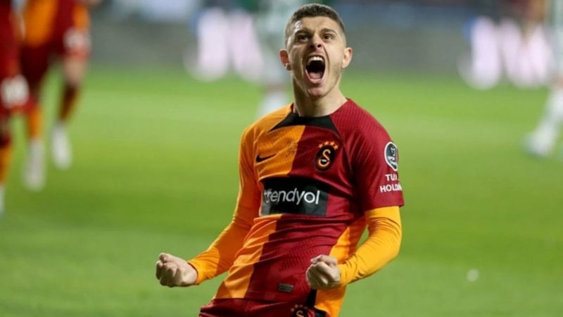 Galatasaray'a Milot Rashica'dan güzel haber
