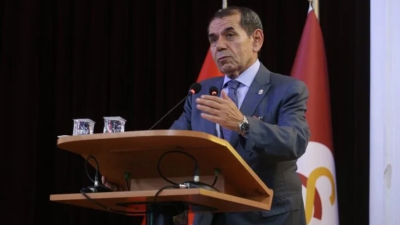 Dursun Özbek'ten transfer açıklaması