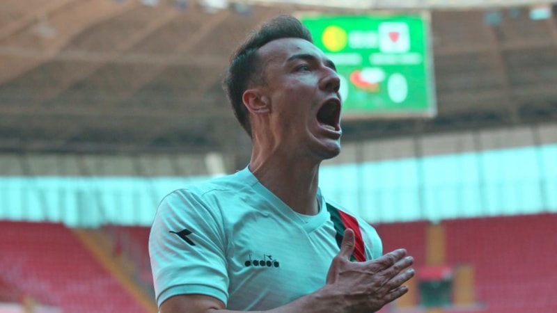 Onur Arı, Eskişehirspor'dan ayrıldı