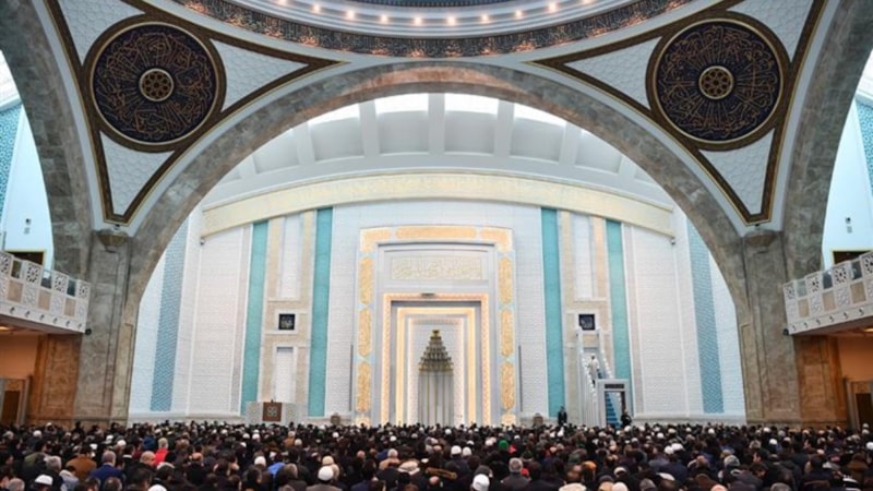 Teşrik Tekbiri nedir, nasıl getirilir, ne zaman başlıyor?