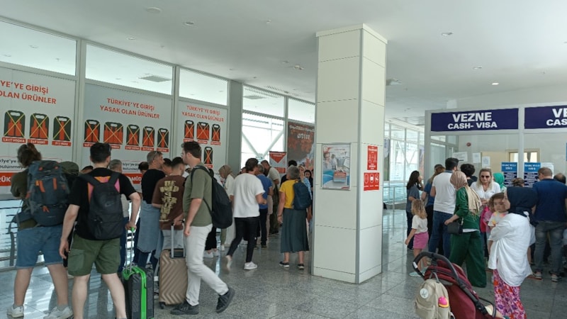 Sarp Sınır Kapısı'nda bayram yoğunluğu