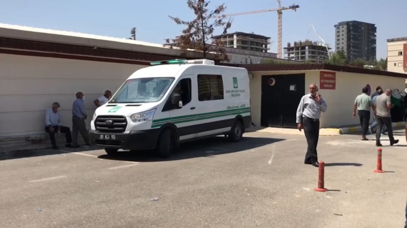 Şanlıurfa'da halk otobüsünün çarptığı vatandaş kurtarılamadı