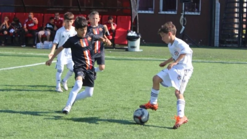 Yalova'da futbolun en büyük altyapı turnuvası düzenlendi