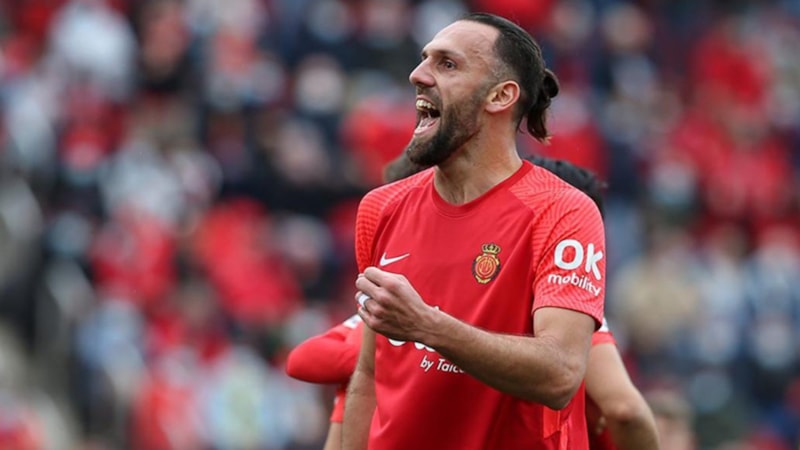 Galatasaray, Vedat Muric'i kiralamak için görüşmelere başladı