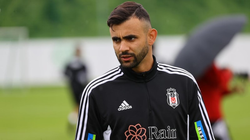 Rachid Ghezzal, Al Hilal'den gelen teklifi reddetti