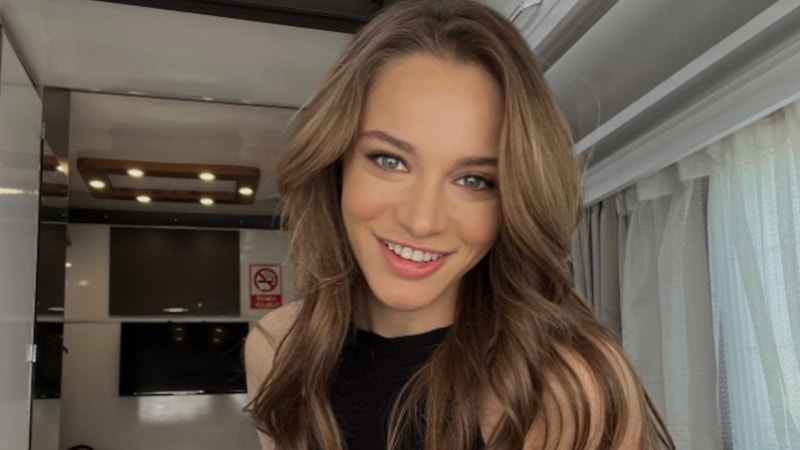 Miray Daner gönlünü CHP'li başkanın oğluna kaptırdı