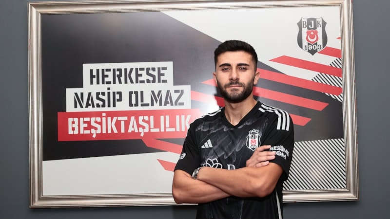 Beşiktaş, Emrecan Bulut'u transfer etti