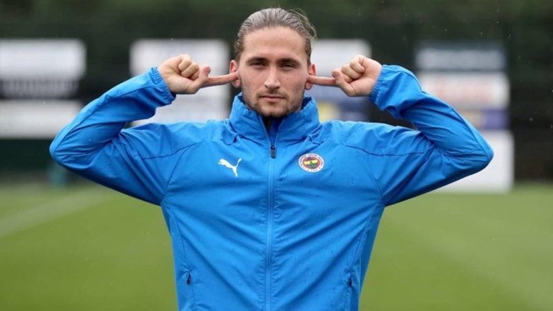 Fenerbahçe'den Miguel Crespo'ya teklif