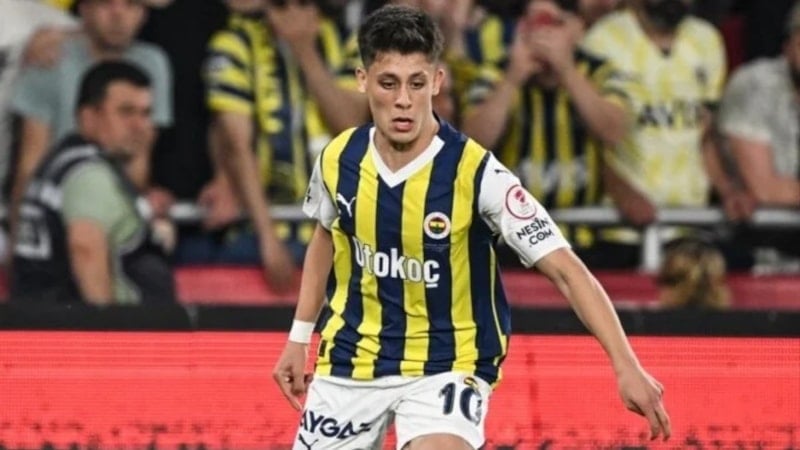 Fenerbahçe'den Milli Takımlar resmi hesabına gönderme