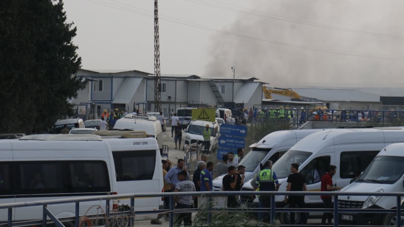 Adana’da SASA fabrikasında yangında 2 kişi yaralandı