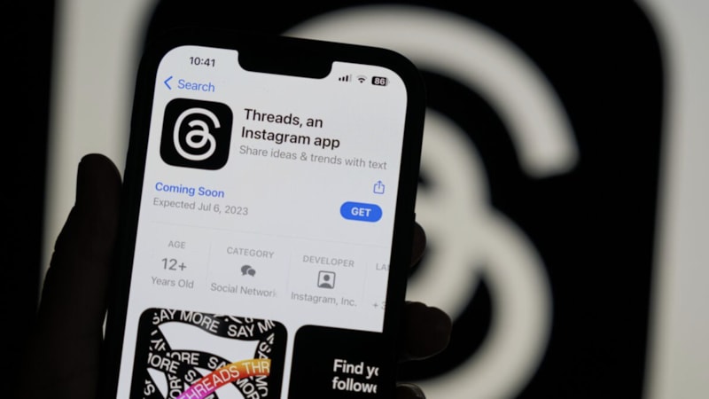 Mark Zuckerberg: Bu sabah itibarıyla Threads'e 70 milyon kayıt oldu