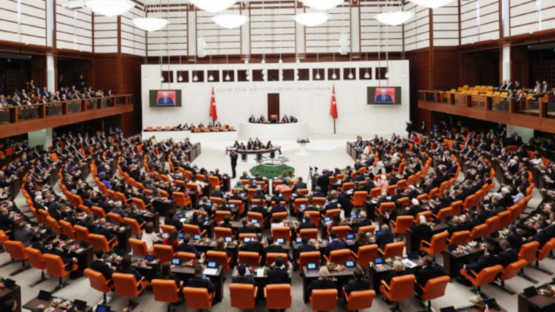 Memur ve emekli zammı bugün TBMM Genel Kurulu'nda görüşülecek