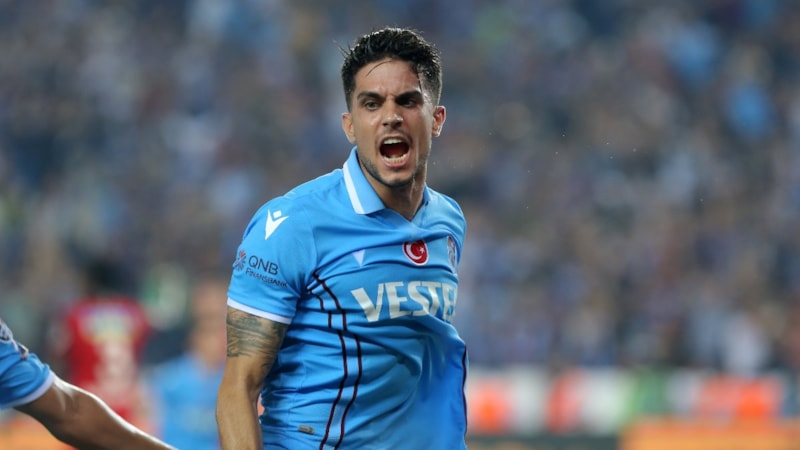 Trabzonspor'da Marc Bartra ile yollar ayrıldı
