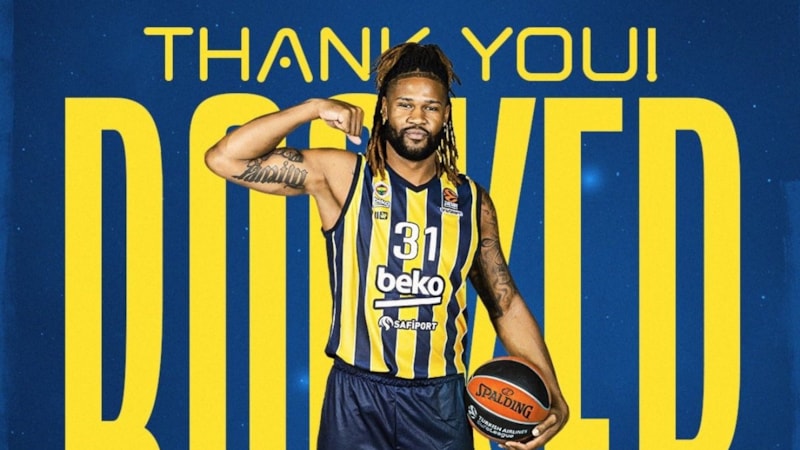 Fenerbahçe'de Devin Booker ve Carsen Edwards takımdan ayrıldı