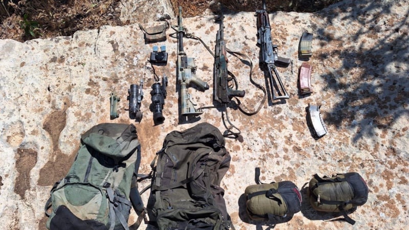 Pençe Kilit bölgesinde çok sayıda mühimmat ele geçirildi