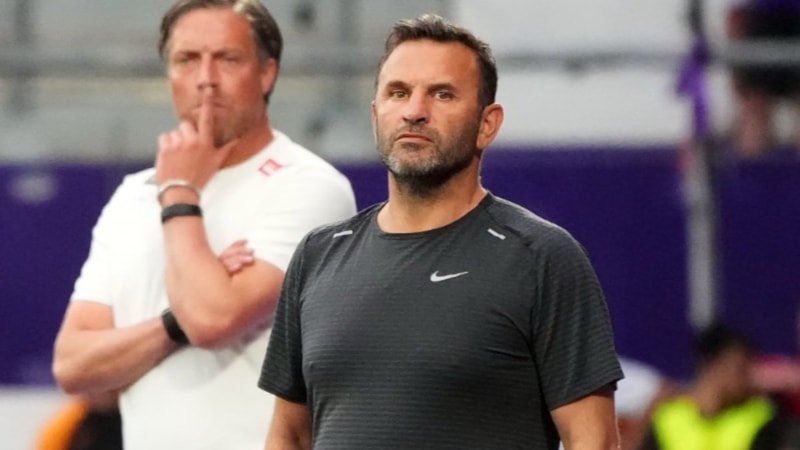 Galatasaray'ın hocası Okan Buruk'tan Icardi ve Mertens sözleri